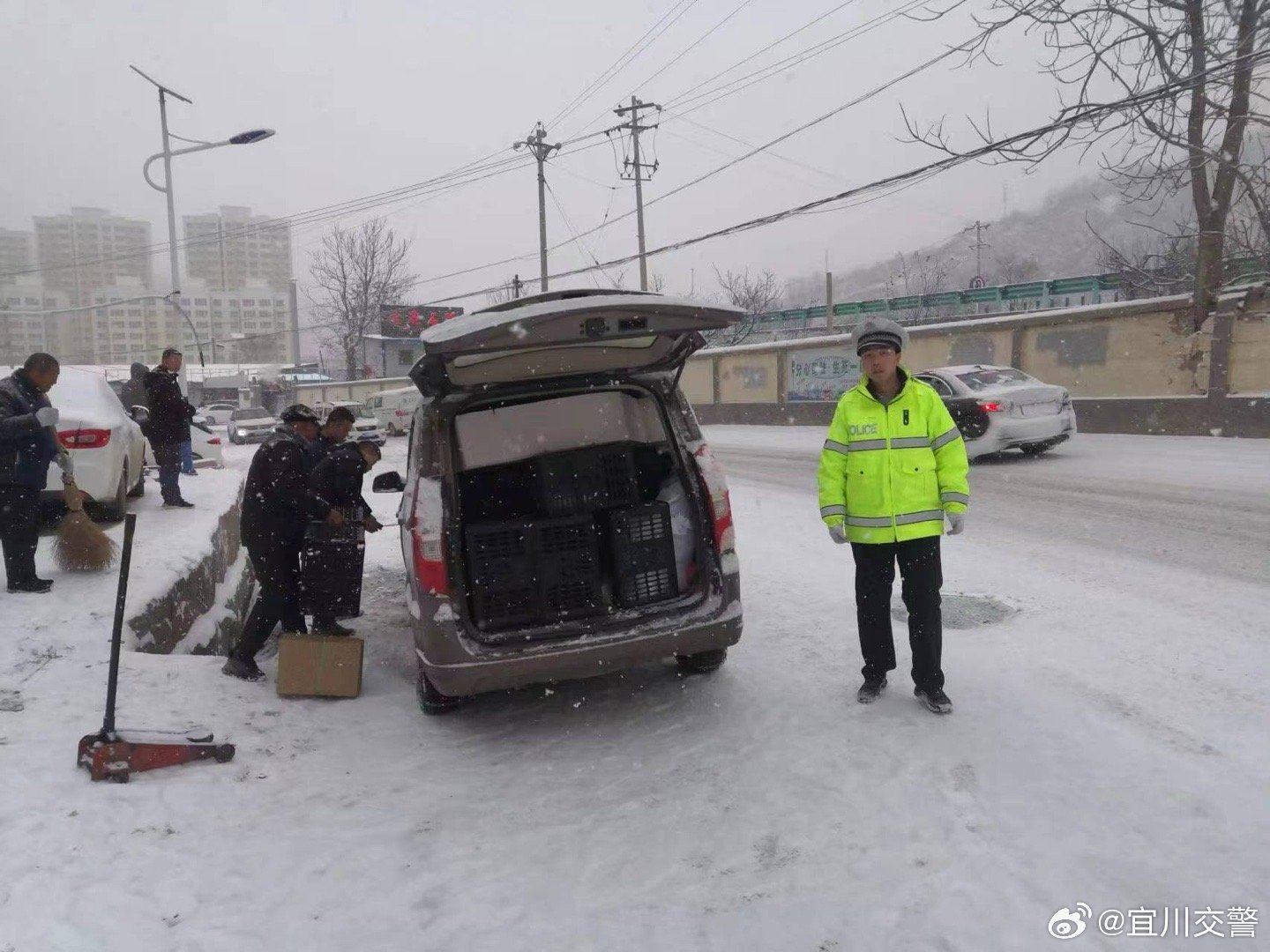 久雪村交通新动态，发展助力地方繁荣